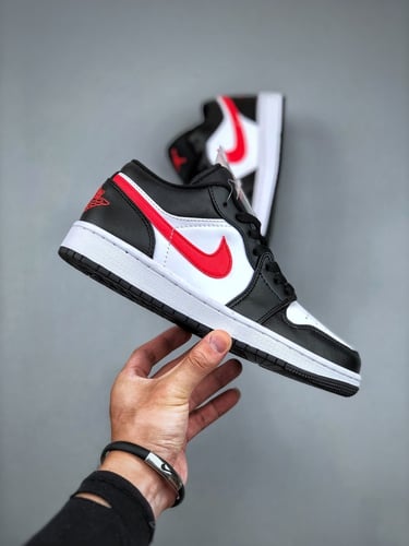 Air Jordan 1 Low 'Siren Red'