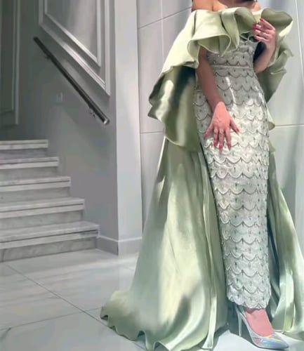 فستان زمرد الحوريات