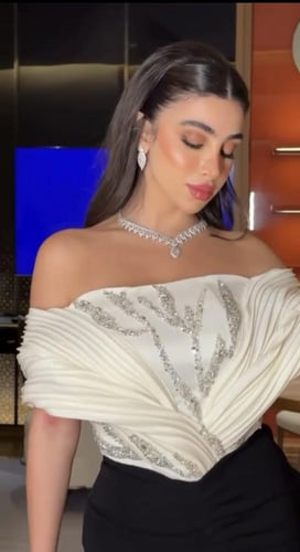 فستان بدور
