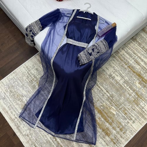 فستان وديان