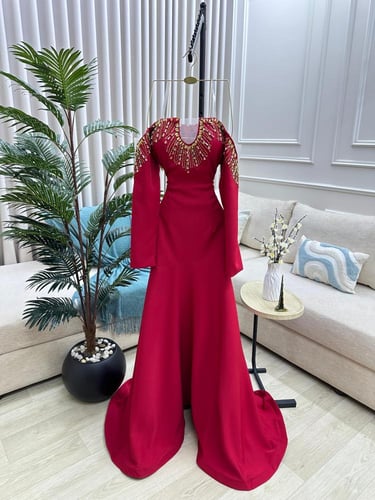 فستان علياء