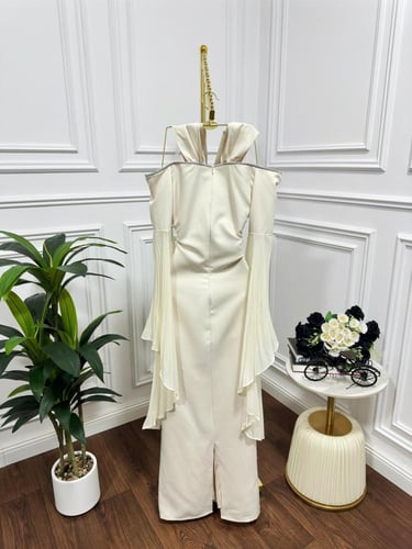 فستان هيفاء