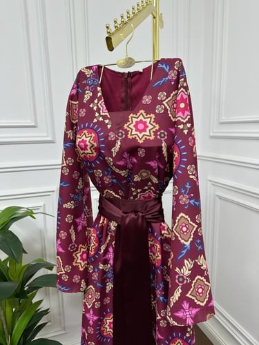 فستان ليليان