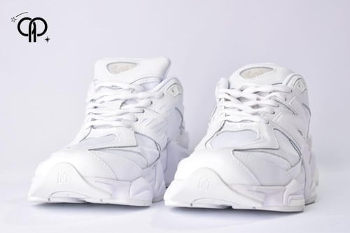 حذاء رجالي نيوبالانس 9060 أبيض a New Balance 9060...