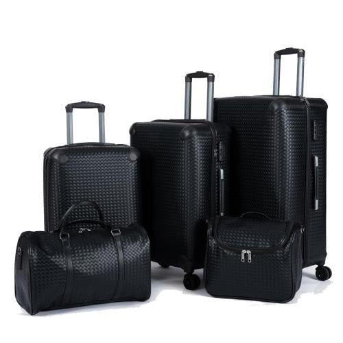 A set of 5 durable travel bags resistant to breaki...