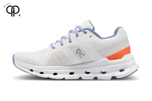 اون رانينق كلاود فينتشر أبيض مع أزرق an On Cloudru...