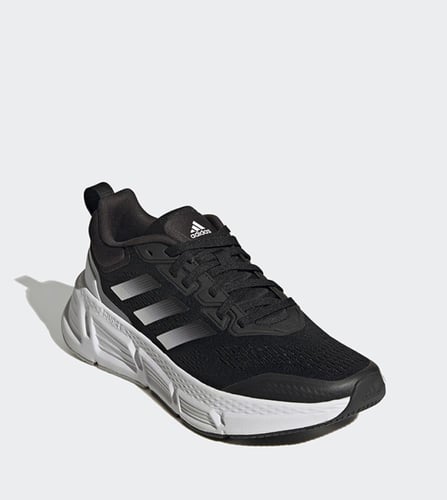 حذاء اديداس اسود مع رمادي