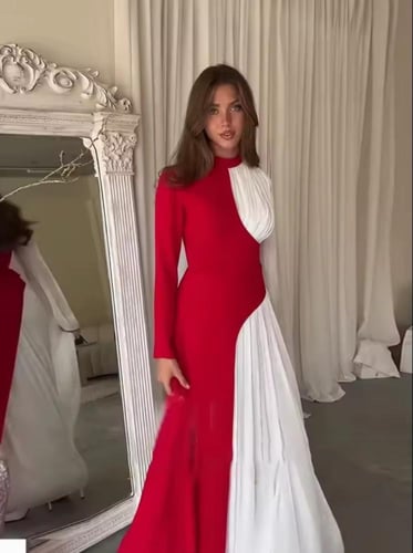 فستان انيق بكسرات جانبيه