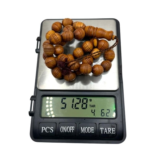 سبحة خشب زيتون فواحه معتقه بدهن مخلط العود الكمبود...