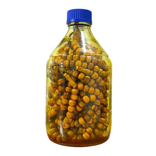 سبحة خشب زيتون فواحه معتقه في دهن الزعفران الملكي