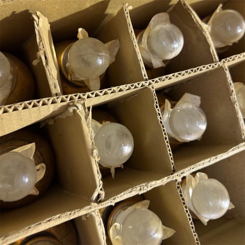 زجاجة أدهان عود فنتج برسم يدوي – صناعة تايوانية أص...