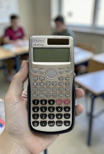 آلة حاسبة بريما علمية PR-991ES+