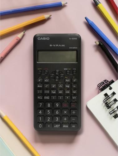 آلة حاسبة علمية كاسيو fx-82MS النسخة الثانية