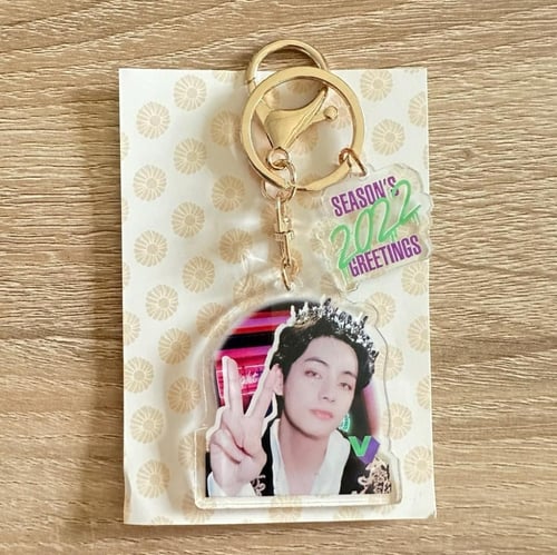 تعليقة بي تي اس - BTS season's 2022 greetings keyc...