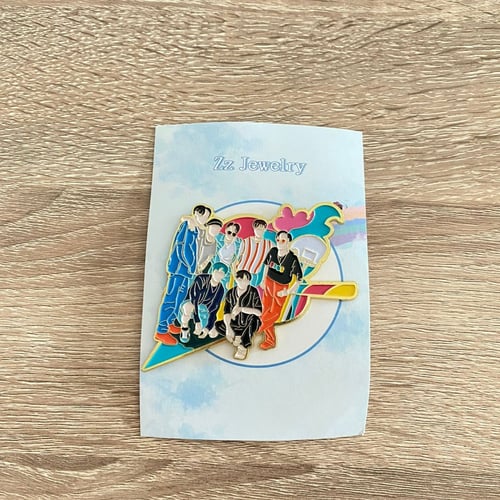 بن معدني بي تي اس - BTS pin