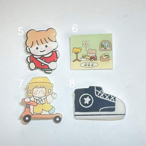 بروشات اكريليك لطيفة