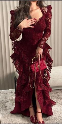 فستان سهرة دانتيل