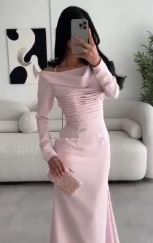 فستان باربي ناعم