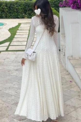 فستان ناعم طويل