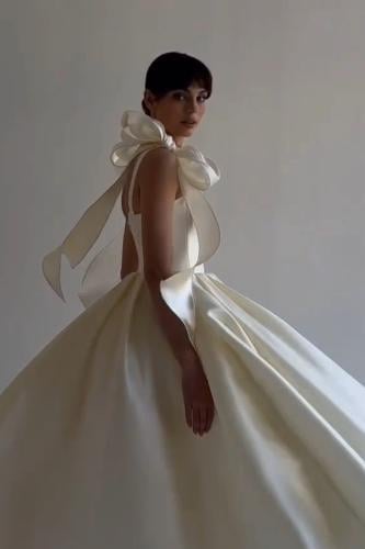 فستان طويل مورد