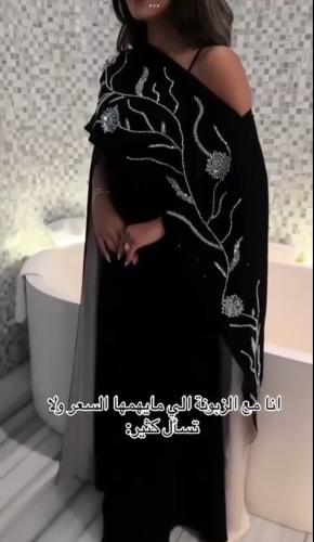 فستان سهرة بتطريز انيق