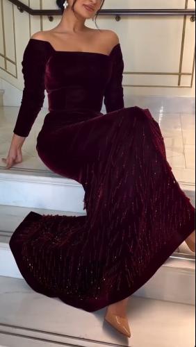 فستان أسود تطريز يدوي راقي