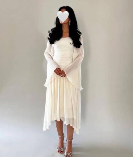 فستان أبيض شيفون