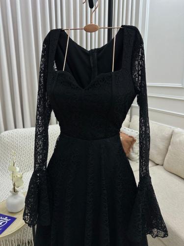 فستان ناعم أكمام دانتيل