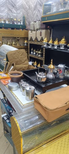 منقل بر حديد +عزبة شاهي وقهوة 18 قطعه