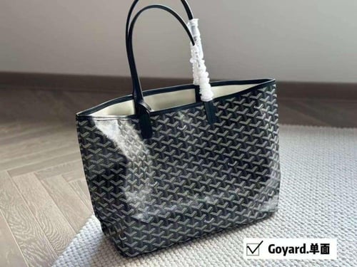 شنطه قويارد حجم وسط