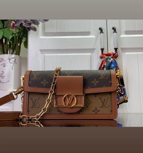 شنطة لويس فيتون