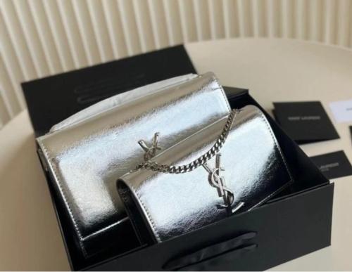 شنطه اف سالوران