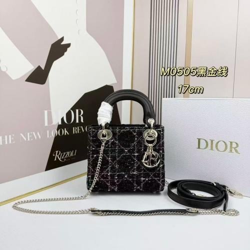 شنطة ديور