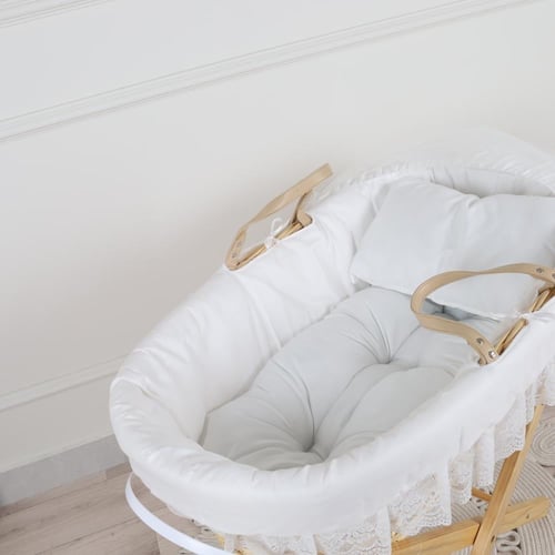 سلة خيزران خشبي مع كلفة بالدنتيل التركي