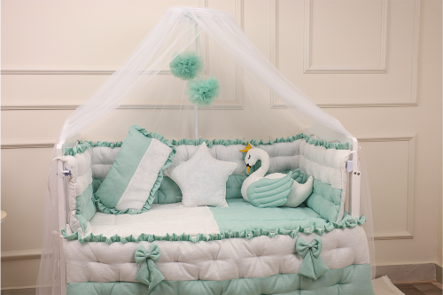 مفرش طفل معا جوانب محدد بالوان ع حسب الطلب