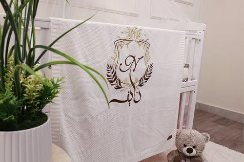 بطانيه مولود