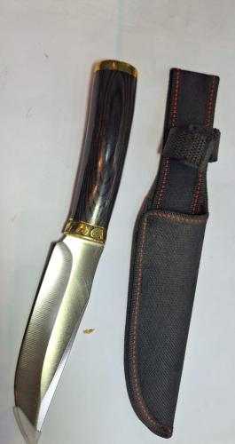 سكين باكستاني مذهب