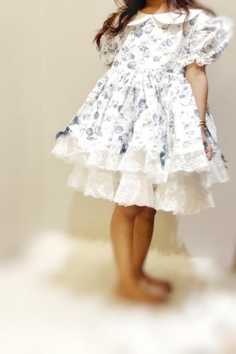 فستان فيكتوري - أزرق منفوش