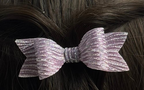 توكات قماش لامع مقوى فضي متدرج مع بنفسجي و ذهبي