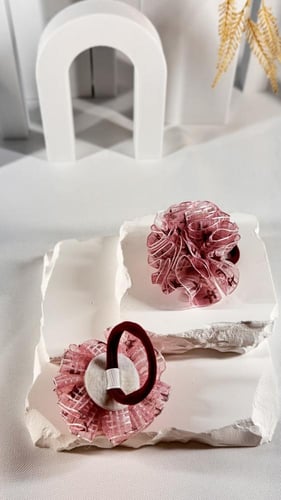 بكلات شيفون كاروهات وردي وعنابي