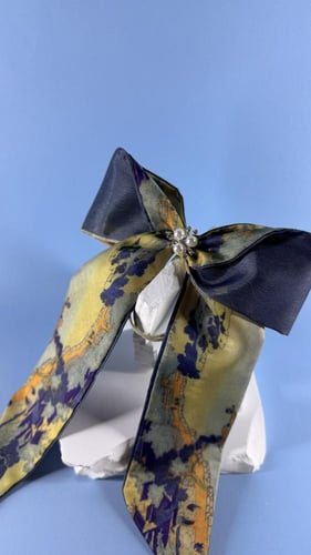 بكلة شريطة برسومات جميلة