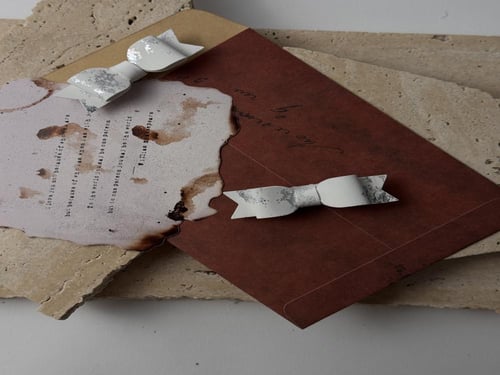 توكات جلد أبيض وفضي