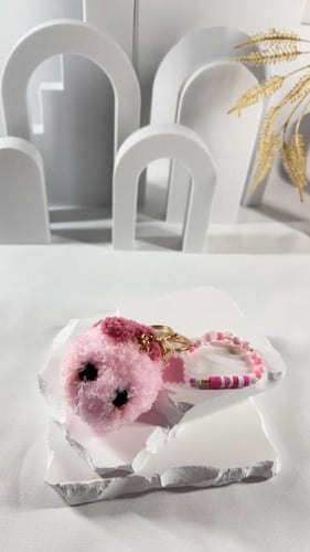 ميدالية وردي شخصية كرتونية