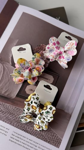 بكلات جلد مشجر بألوان جميلة