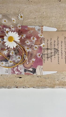 بكلة مطاط برسومات زهرة الاقحوان