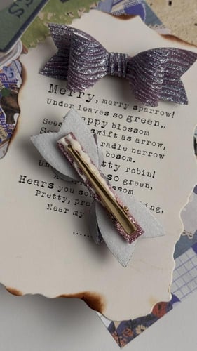 توكات قماش لامع مقوى فضي متدرج مع بنفسجي و ذهبي