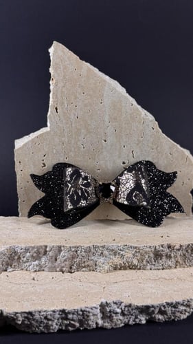 توكة جلد أسود وذهبي