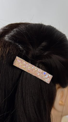 طقم توكات جلد دانتيل أبيض وجلتر خربزي