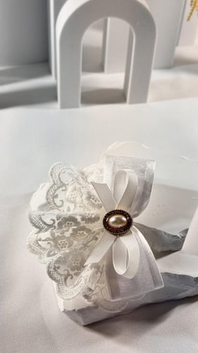 توكة بيضاء دانتيل