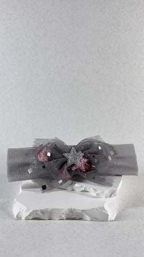 بندانة رمادي مع نجوم فضي و وردي